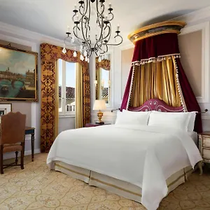 st-regis.it-tuscanyhotel.com/